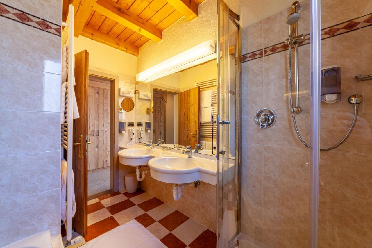 Suite with Balcony,1550839372:JPEG