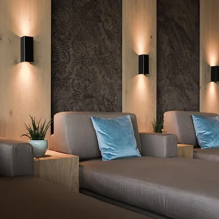 Lifestyle Hotel Alpin-2